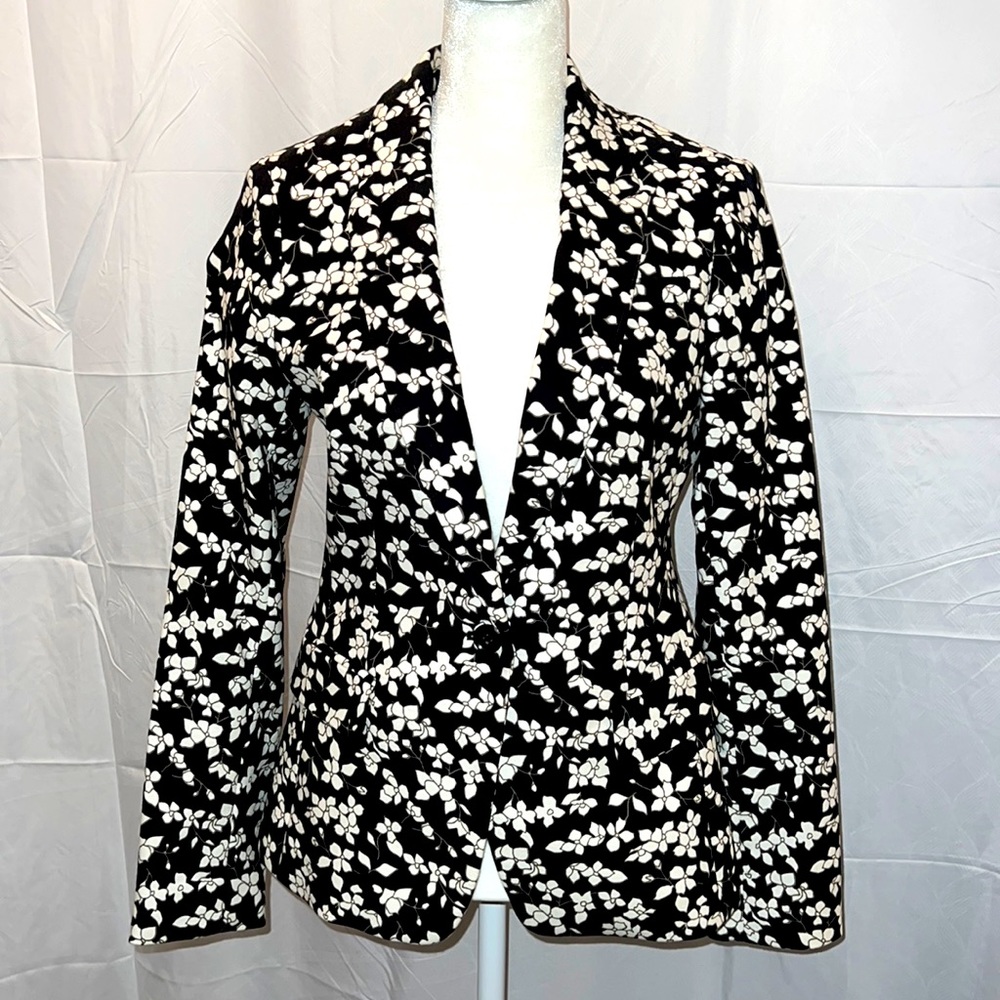 NWT, Banana Republic floral blazer